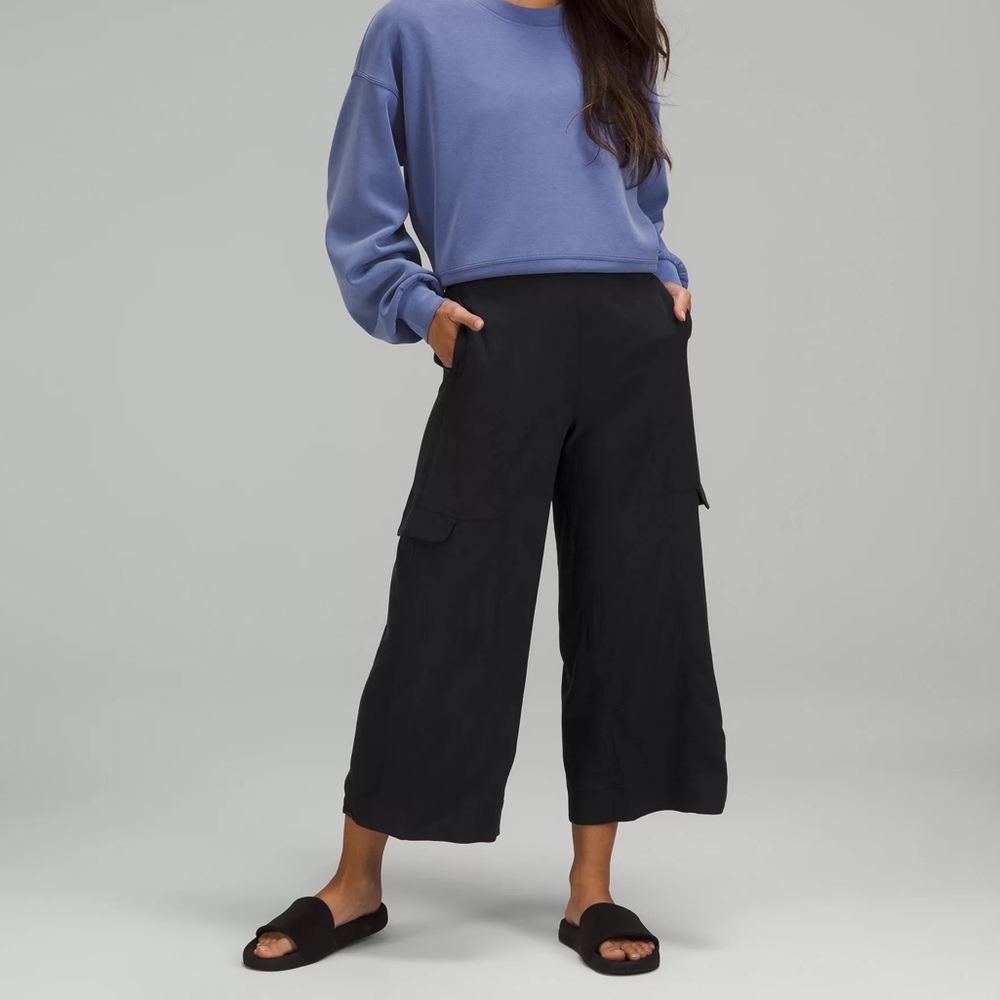 Lululemon Metropolis Maven High-Rise Cropped Pants 23" Black Size 4